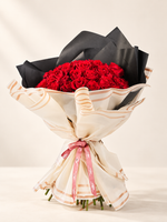 Gorgeous Valentine (50 Gül)