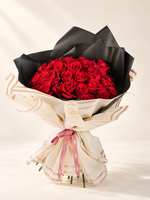 Gorgeous Valentine (50 Gül)